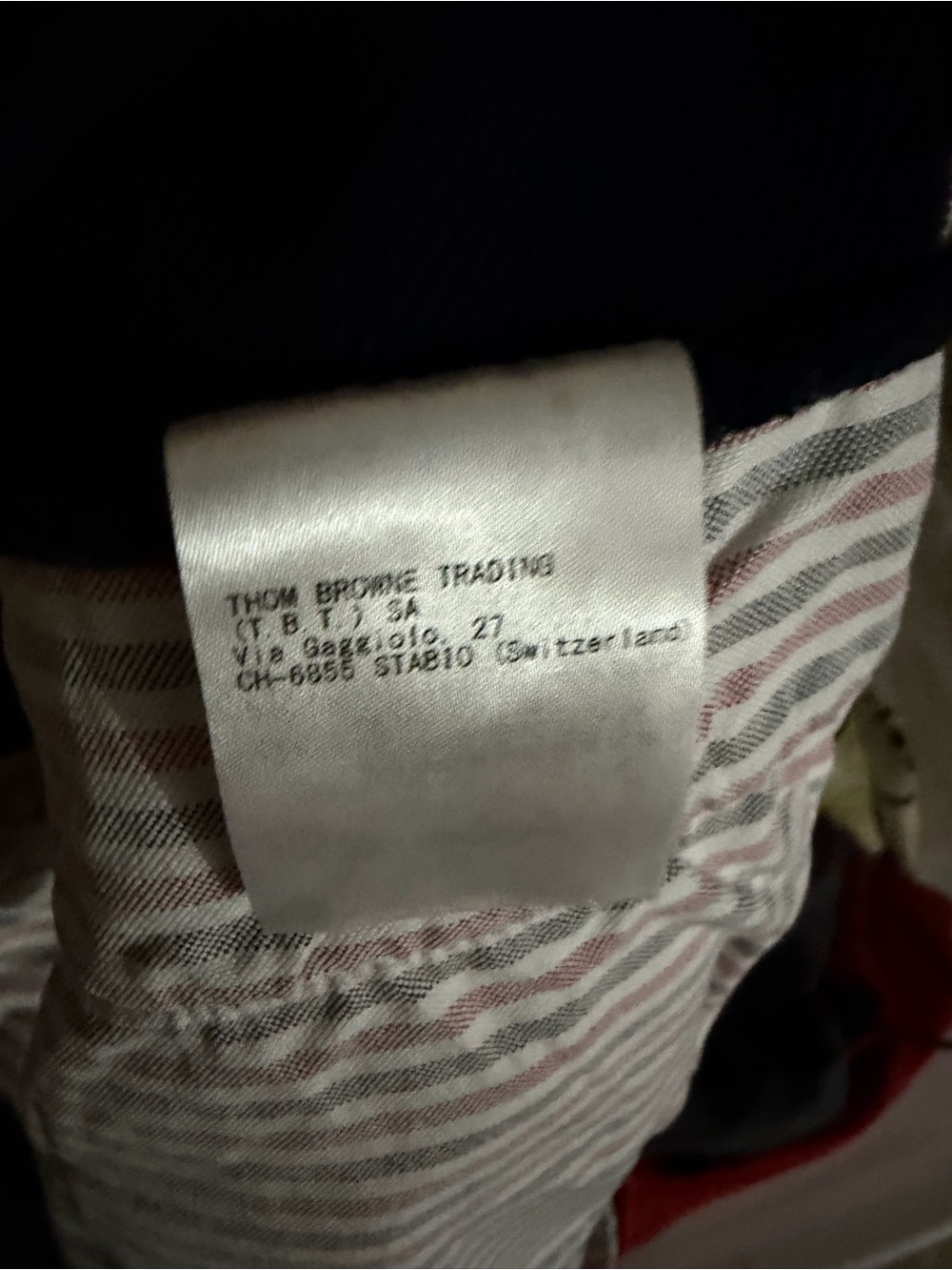 Thom Browne Men's Navy Four Bar Sweat shorts. - Picture 8 of 11